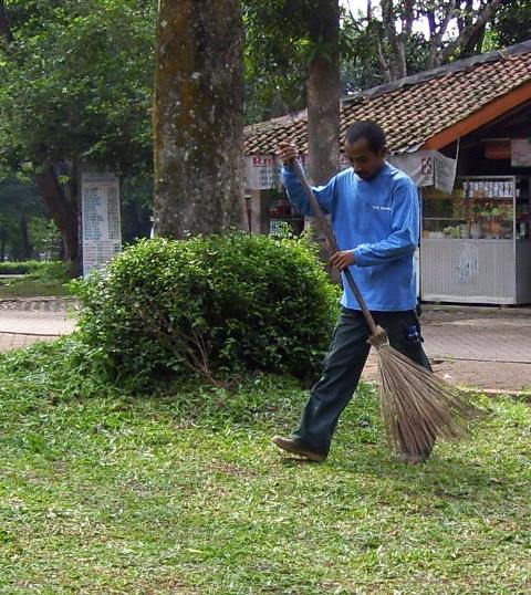 english-to-nepali-meaning-of-street-sweeper-eztto